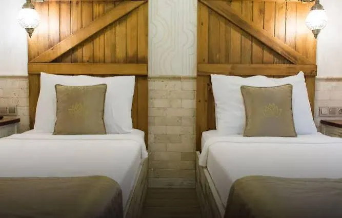 Provence Mansıon Alaçati 2*, Alaçatı