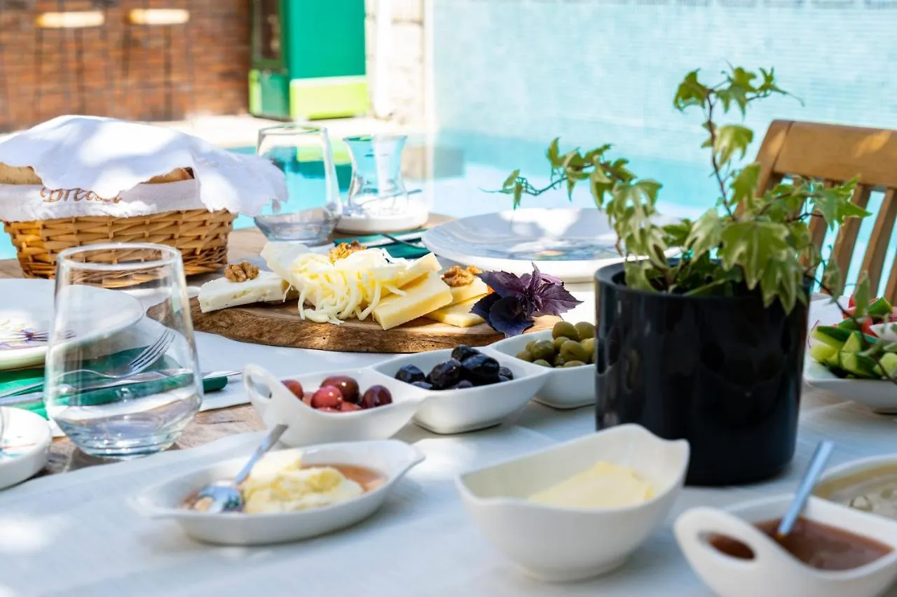 Otel Provence Mansıon Alaçati